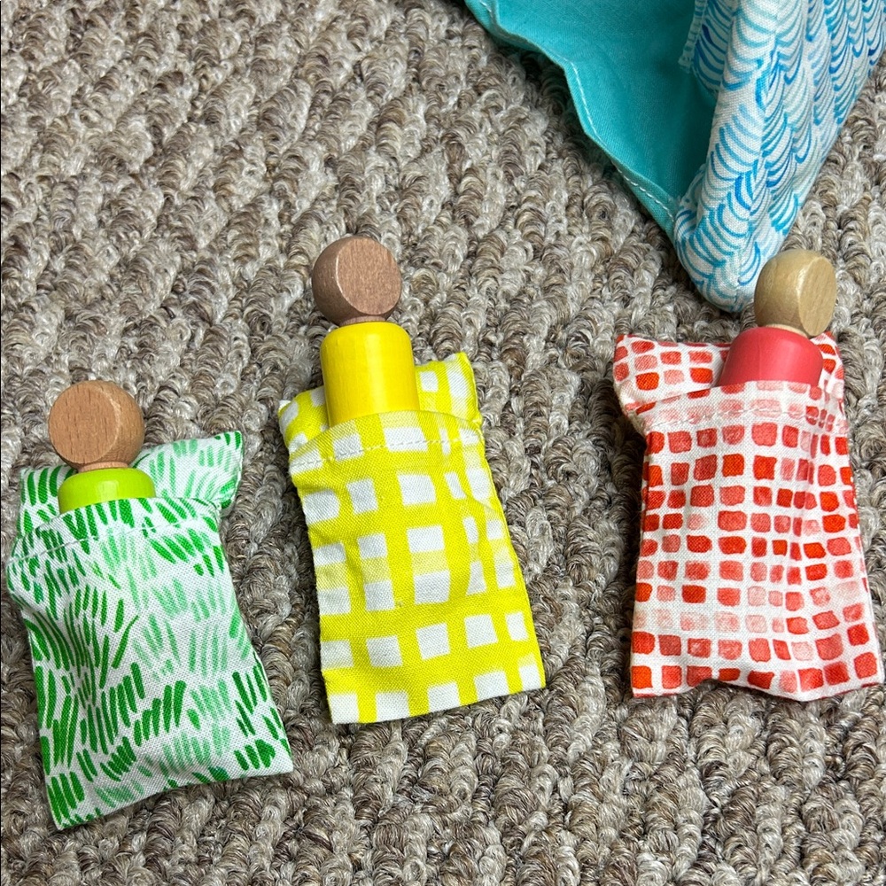 Lovevery Colorful Wooden Dollhouse Set with Bedding - Picture 4 of 4